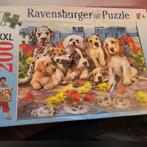 Ravensburger Colorful 200 XXL Puppies Puzzle 8+